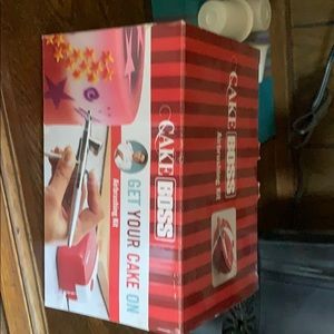 Cake boss airbrushing kit